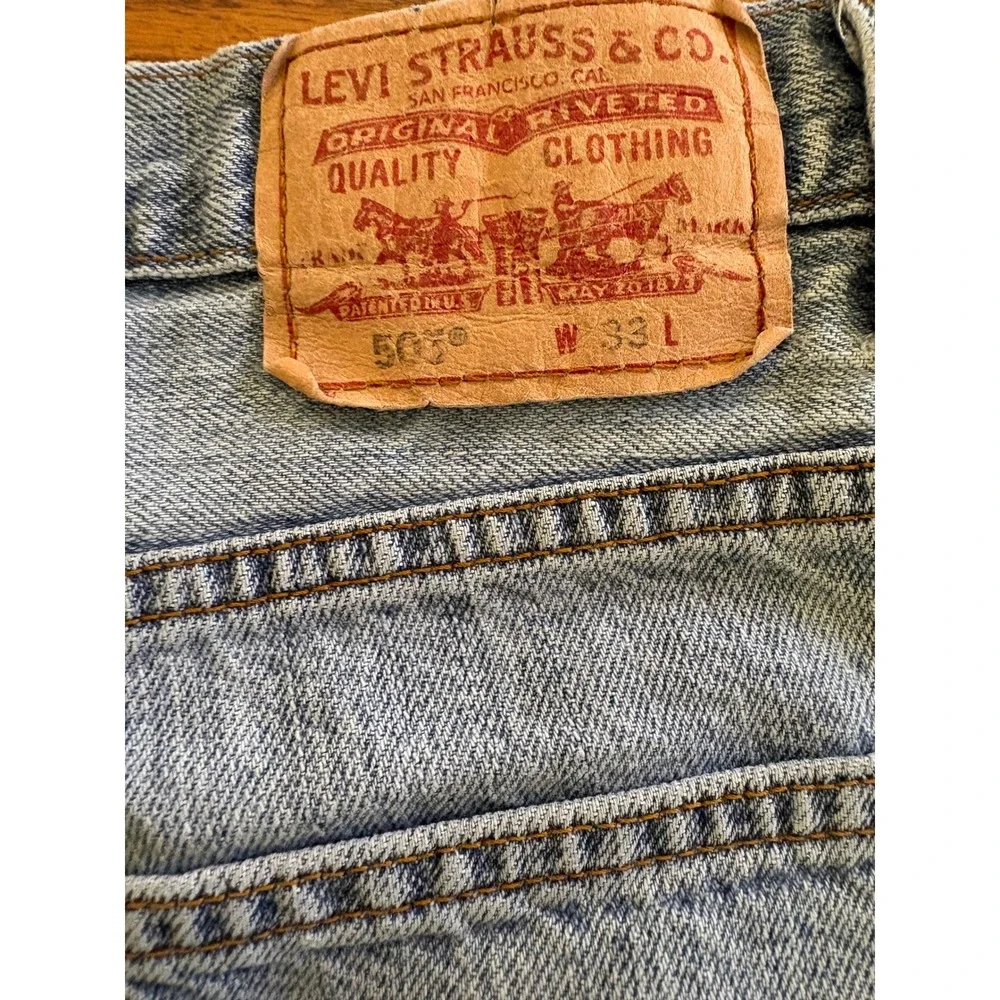Levis 505 Regular Fit Denim Shorts Mens 33 Medium Wash Blue Cotton Jean Y2K